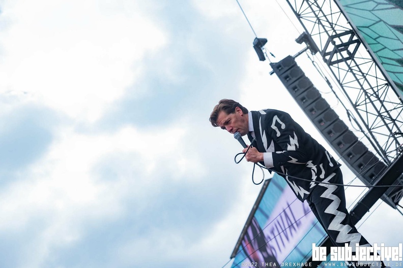 20220619_TheHives_6999_bs_TheaDrexhage.JPG
