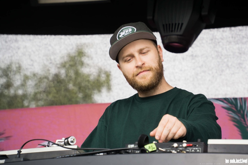 20190713_Neonschwarz_02_bs_DaphneDlugai.jpg