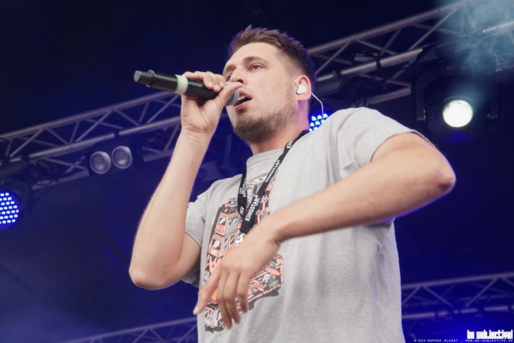 20190713 Neonschwarz 14 bs DaphneDlugai