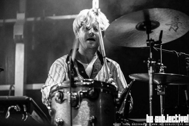 20220730 BloodRedShoes 11421 bs TheaDrexhage