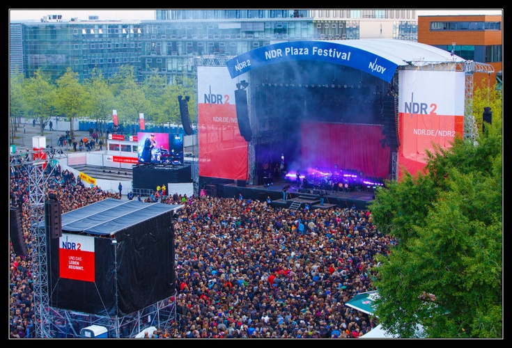 20130524 ndr2plaza 005