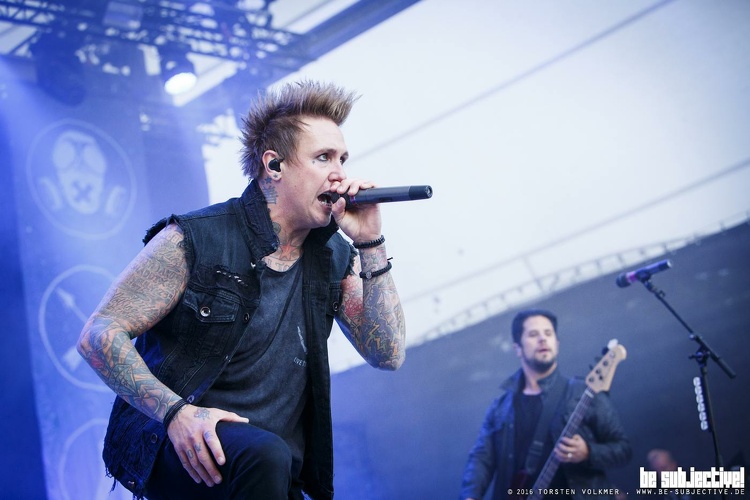 20150609 PapaRoach 003