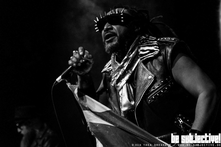 20191202 Skindred 10 bs TheaDrexhage