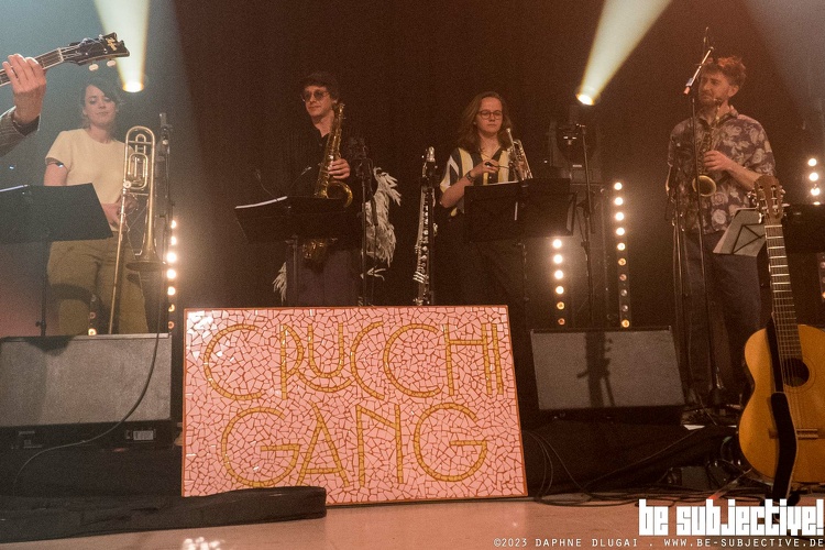 20230426 CrucchiGang 08 bs DaphneDlugai