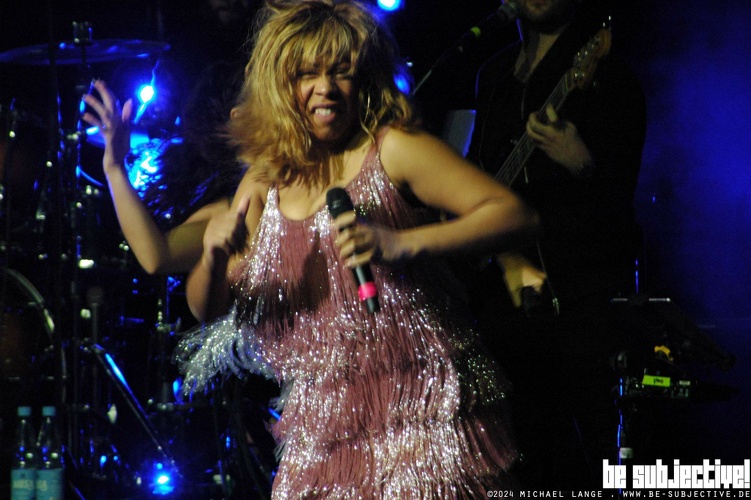 20240103 OneNightOfTina bs MichaelLange 08