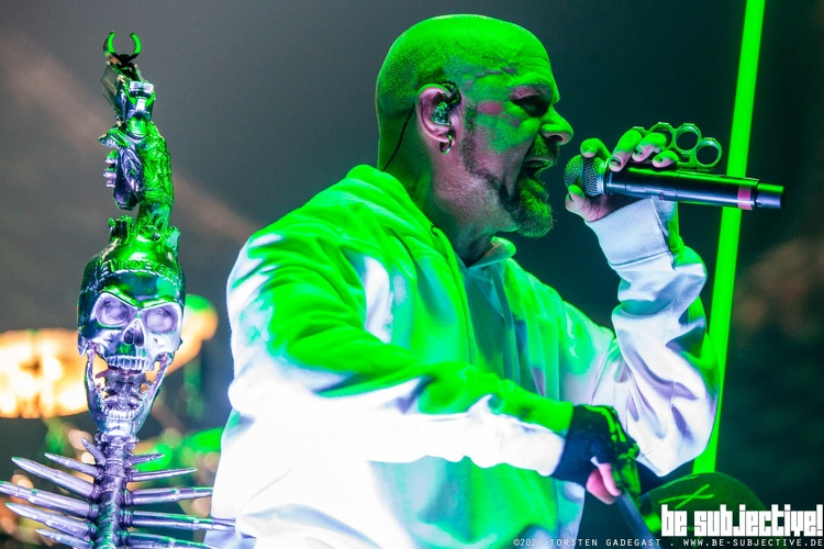 20240603 FiveFingerDeathPunch 14 bs TorstenGadegast