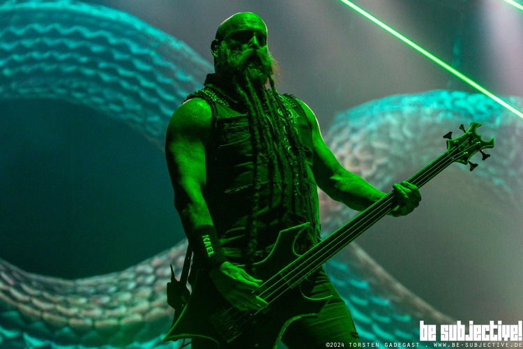20240603 FiveFingerDeathPunch 17 bs TorstenGadegast