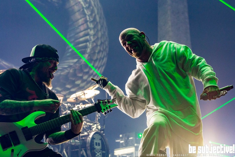 20240603 FiveFingerDeathPunch 18 bs TorstenGadegast