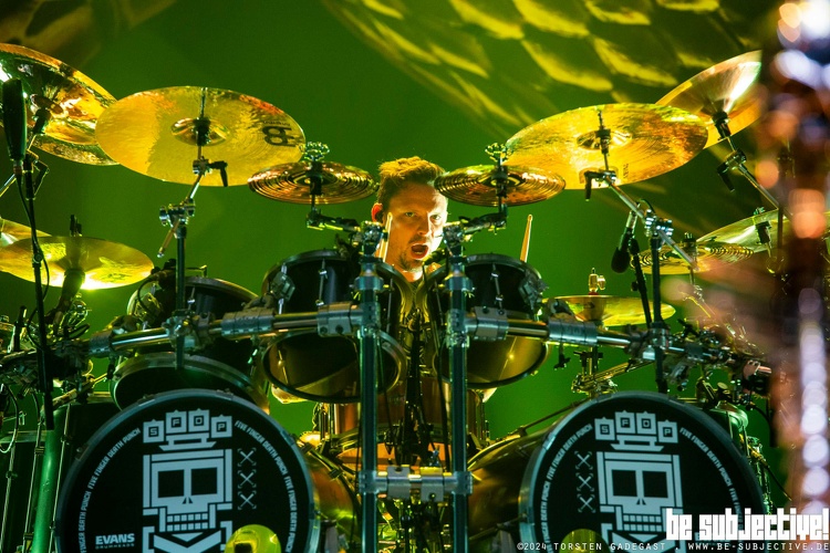 20240603 FiveFingerDeathPunch 28 bs TorstenGadegast