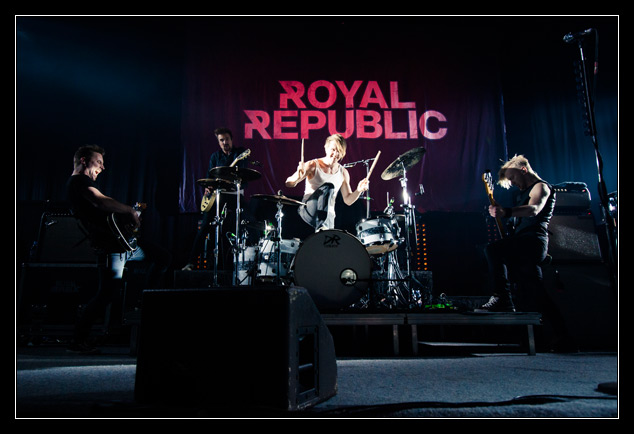 20121211 RoyalRepublic 242